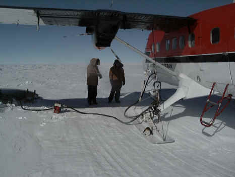 Mach2.jpg (92046 bytes)