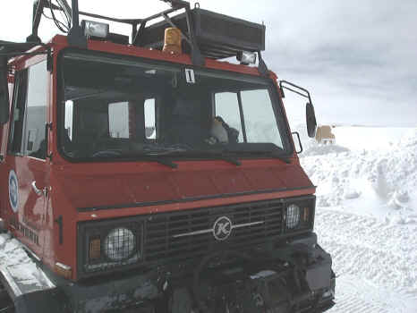 Mach4.jpg (100960 bytes)