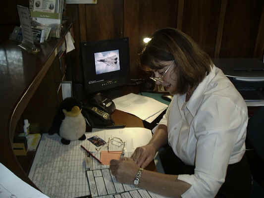 Friend01.JPG (95754 bytes)