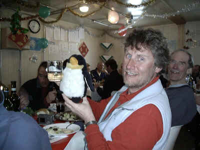 Friend2.JPG (127345 bytes)