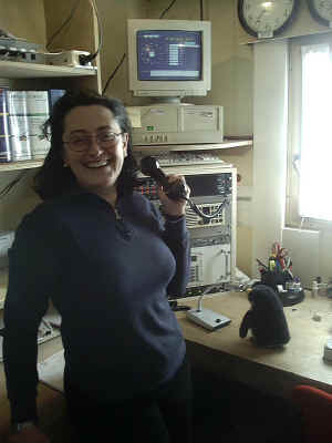 Friend4.JPG (64655 bytes)