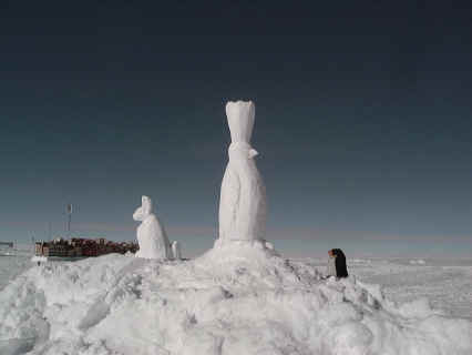 Snow2.JPG (68440 bytes)