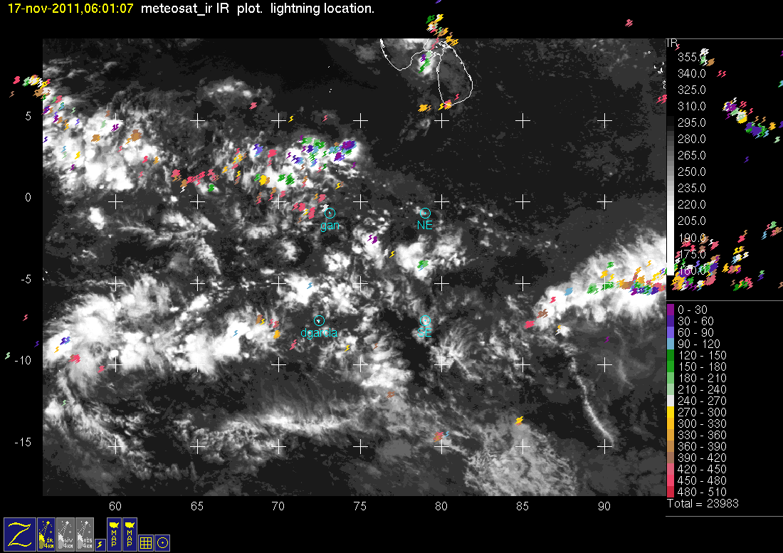20111117_0601ightning.gif