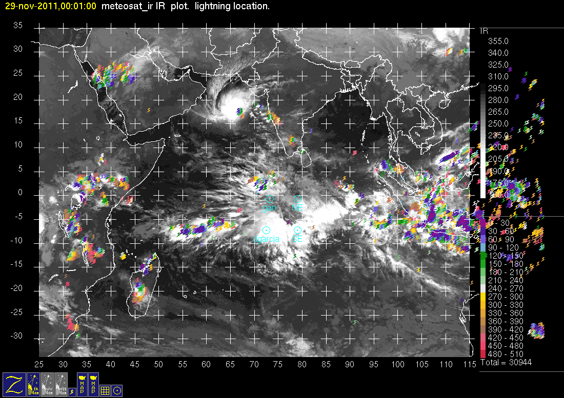 20111129_0000_irlightning.gif